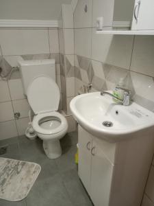 Koupelna v ubytování Vila Tutić Apartman 1 i Apartman 2