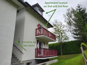 Zgradba, v kateri se nahaja apartma