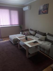 2 bedroom suite Varna 휴식 공간
