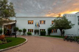 Катание на велосипеде по территории Parador de Mazagón или окрестностям