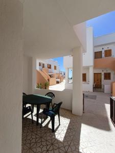 Balkón nebo terasa v ubytování Piscina, wifi, patio con vistas