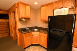 Billede fra billedgalleriet på Lake George Diamond Cove Cottages, Cabins, & Hotel i Lake George + 46 billeder