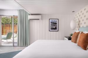 Postel nebo postele na pokoji v ubytování Del Marcos Hotel