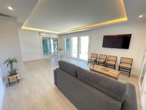 帕洛斯德拉夫龙特拉Apartamentos Luxury Mazagón的相册照片