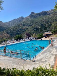 Swimming pool sa o malapit sa Casa Los Molineros