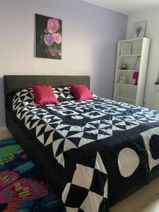 Gallery image of River Bay Apartment Free Parking in Sarajevo