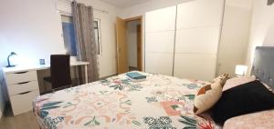 Posteľ alebo postele v izbe v ubytovaní Beautiful apartment in the center