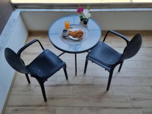 Jídlo v aparthotelu nebo okolí
