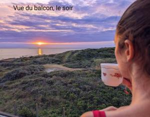 Afbeelding uit fotogalerij van Duplex au calme avec vue sur les dunes et la mer in Ambleteuse +4 foto's