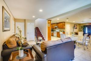 ウェストミンスターにあるWestminster Apartment Near Beaches and Theme Parks!のギャラリーの写真