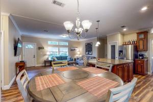 Φωτογραφία από το άλμπουμ του Gallop Away σε Williston +20 φωτογραφίες