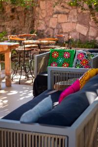 Uma área de estar em Moã Charme Hotel - Mucugê