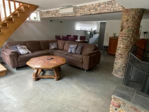 Posezení v ubytování Chalet in Jalhay near Forest Trails