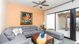 圣米格尔-德阿连德4BR Oasis with Pool & Gym at Nueva Escondida的相册照片