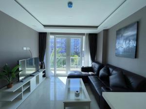 Fotografie z fotogalerie ubytování Grand avenue pool view condo v destinaci Pattaya Central