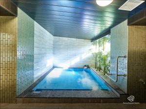 Sundlaugin á Daiwa Roynet Hotel Nagoya Fushimi eða í nágrenninu