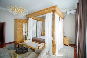 Гостиная зона в Ichan Qal'a Premium Class Hotel