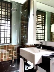 
A bathroom at Baan Saen Fang Chiang Mai - SHA Extra Plus
