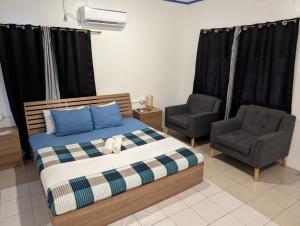 Postel nebo postele na pokoji v ubytování Crazy Bears Guesthouse