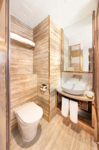 Vannituba majutusasutuses Regala Skycity Hotel