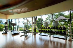 Fitness centrum a/nebo fitness zařízení v ubytování The Vijitt Resort Phuket - SHA Extra Plus