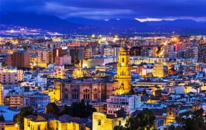 Výhľad na mesto Malaga alebo výhľad na mesto priamo z apartmánu