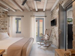 Una televisión o centro de entretenimiento en La Canea Living