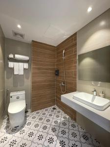 Koupelna v ubytování Sapa Legacy Hotel + 37 fotografií