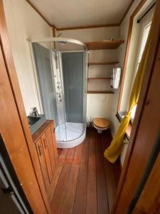 Et badeværelse på La Maison de Jade - Etretat Centre - 6 pers