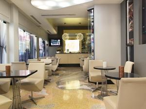 Khu vực ghế ngồi tại c-hotels Rubens