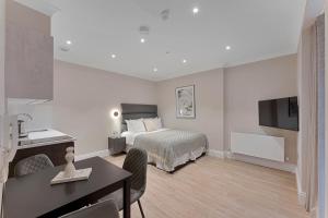 Cleveland Residences Paddington客房内的一张或多张床位