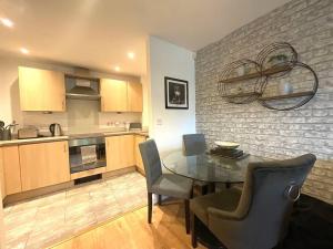 Gallery image of A modern Two Bedroom Ground Floor Apartment in Tamworth