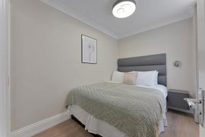 Cleveland Residences Paddington客房内的一张或多张床位