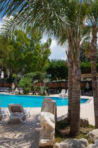 Bazén v ubytování Hotel Dyrrah nebo v jeho okolí