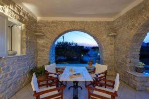 Gallery image of Sun and Salt 3bedroom House in Aliki