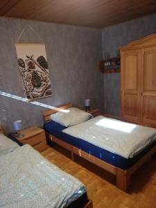 Posteľ alebo postele v izbe v ubytovaní Ferienzimmer Saatmann