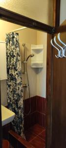 Koupelna v ubytování Apartments Svjeta