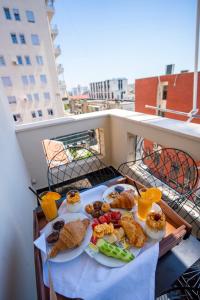 Makanan di atau berdekatan hotel