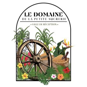 een bord voor een tuin met een houten wiel bij LE DOMAINE DE LA PETITE SUCRERIE in Vieux-Habitants