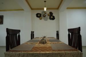 Foto sihtkohas Srinagar asuva majutusasutuse THE JAMAWAR galeriist