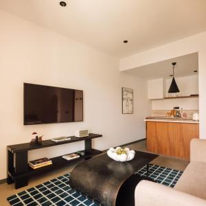 The Rebello Hotel & Spa - Small Luxury Hotels Of The World的厨房或小厨房