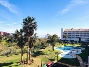 Bazén v ubytovaní Ideal Apartamento Manilva Playa alebo v jeho blízkosti