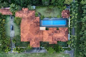 Bazén v ubytování Elshape Holiday HOME nebo v jeho okolí