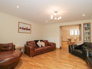 Gallery image of The Old Schoolrooms in Radstock