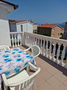Ein Balkon oder eine Terrasse in der Unterkunft Villa Dusper