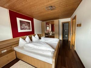 Posteľ alebo postele v izbe v ubytovaní Appartement Bergblick