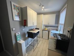 Ảnh trong thư viện ảnh của Holywell Apartment - Luxury One Bedroom Apartment ở Holywell +20 ảnh