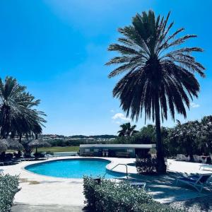 Swimmingpoolen hos eller tæt på Villa at Blue Bay Resort with stunning view