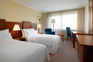 Posteľ alebo postele v izbe v ubytovaní The Westin Zagreb
