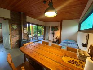 A bed or beds in a room at Cabañas La Luz